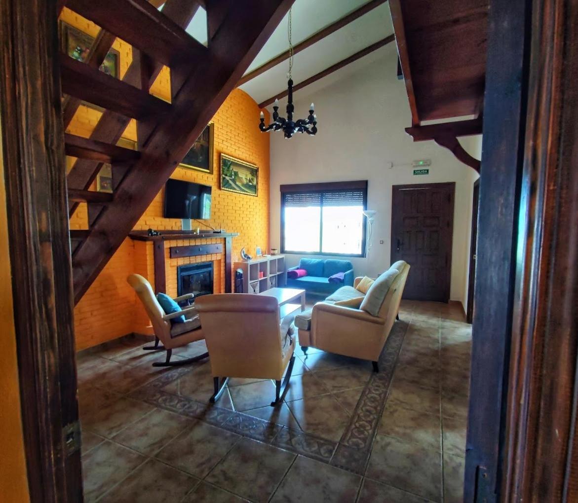 Casa Rural Y Espacio Para Eventos El Pantano Peñarroya-Pueblonuevo Buitenkant foto